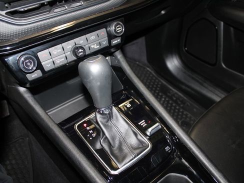 Used 2023 Jeep Compass Altitude w/ Convenience Group image 20