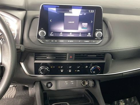 New 2025 Nissan Rogue S image 51