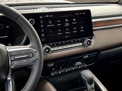 New 2026 GMC Canyon Denali image 6