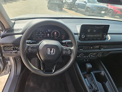 Used 2024 Honda Accord EX image 17