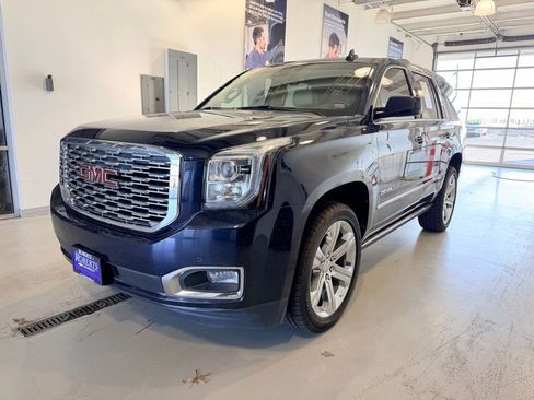 Used 2019 GMC Yukon Denali w/ Denali Ultimate Package image 6