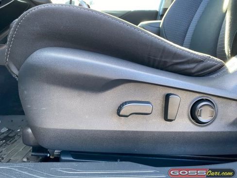 Used 2025 Subaru Outback Premium image 25