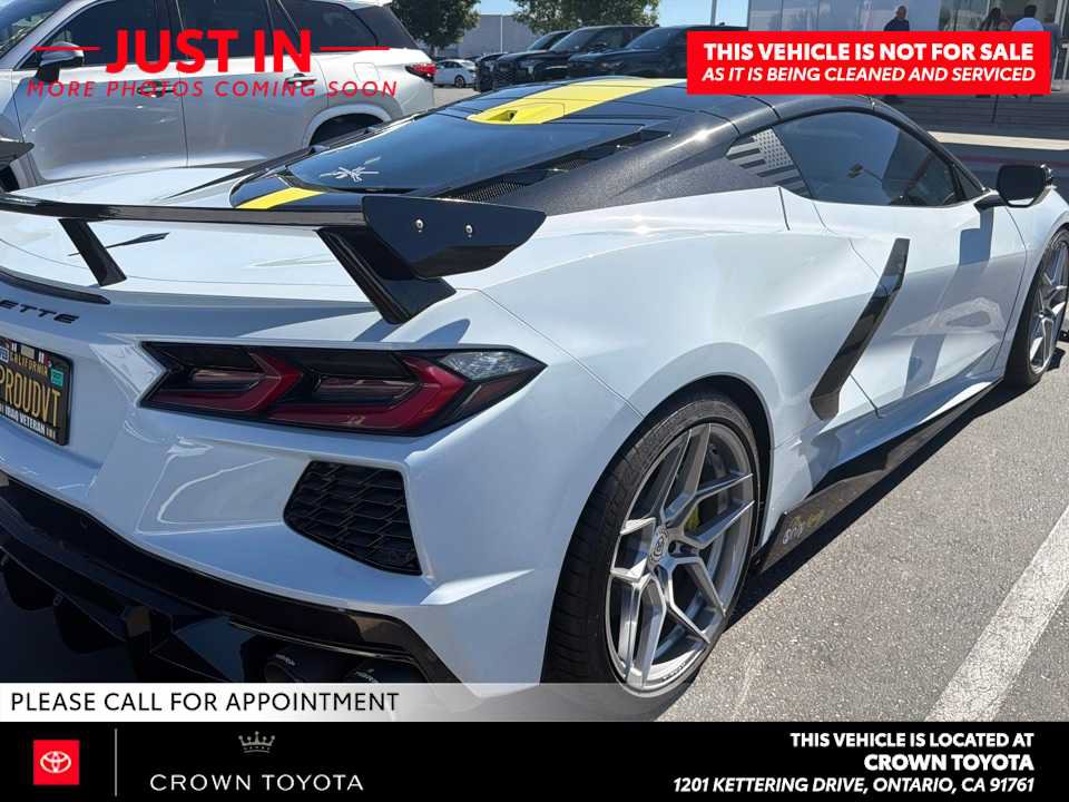 Used 2024 Chevrolet Corvette Stingray Coupe w/ 1LT RWD image 4