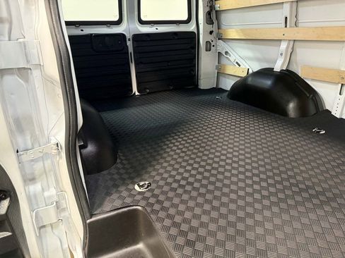 Used 2024 GMC Savana 2500 w/ Driver Convenience Package image 70
