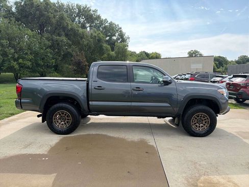 Used 2023 Toyota Tacoma 4x4 Double Cab w/ Trail Edition image 7