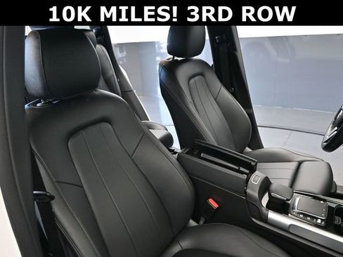 Used 2023 Mercedes-Benz EQB 300 4MATIC image 25