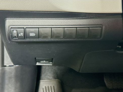 Certified 2025 Toyota Corolla LE w/ LE Premium Package FWD image 11