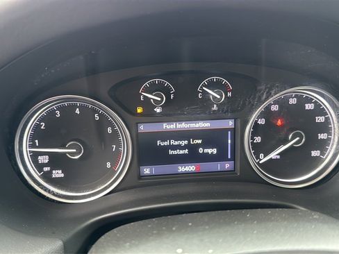 Used 2022 Buick Enclave Essence w/ Experience Buick Package image 10