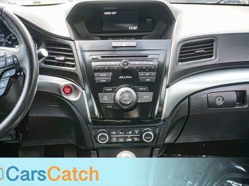 Used 2017 Acura ILX FWD image 25