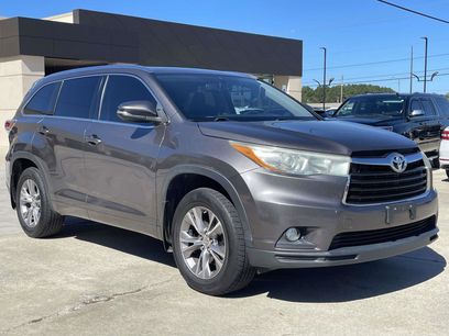 Used 2015 Toyota Highlander XLE