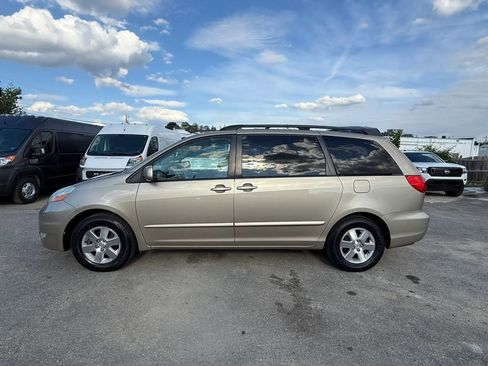 Used 2006 Toyota Sienna FWD image 19