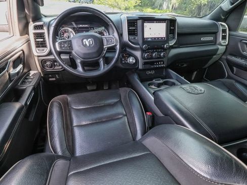 Used 2022 RAM 1500 Laramie w/ Sport Appearance Package AWD/4WD image 16