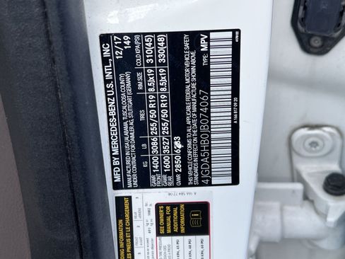 Used 2018 Mercedes-Benz GLE 350 4MATIC image 43