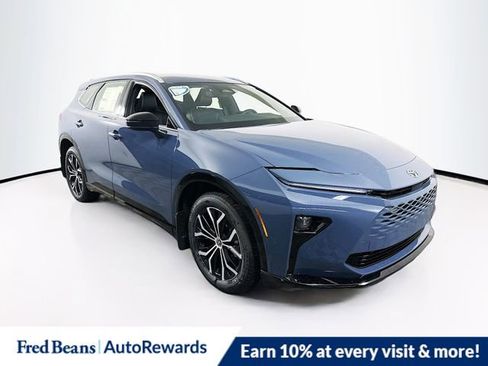 New 2026 Toyota Crown Signia image 2