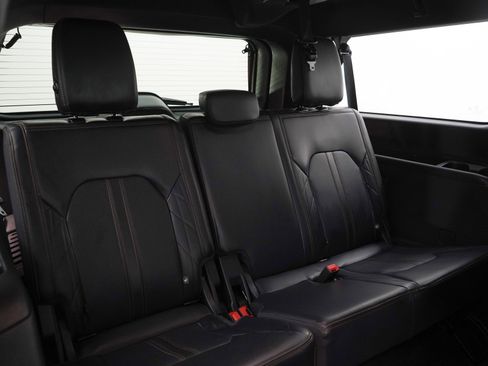 Used 2024 Ford Expedition Max Platinum image 13