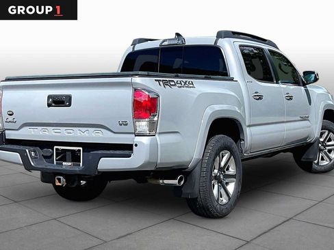 Certified 2018 Toyota Tacoma Limited AWD/4WD image 13