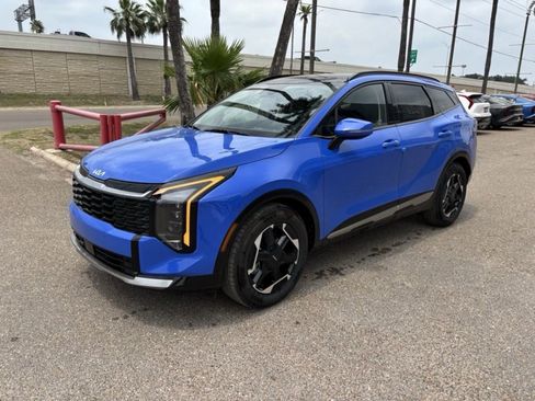 New 2026 Kia Sportage SX FWD image 3