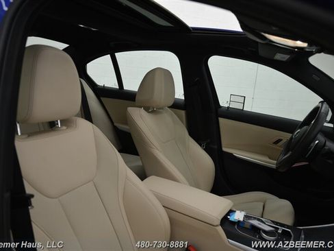 Used 2024 BMW 330i Sedan w/ M Sport Package RWD image 20