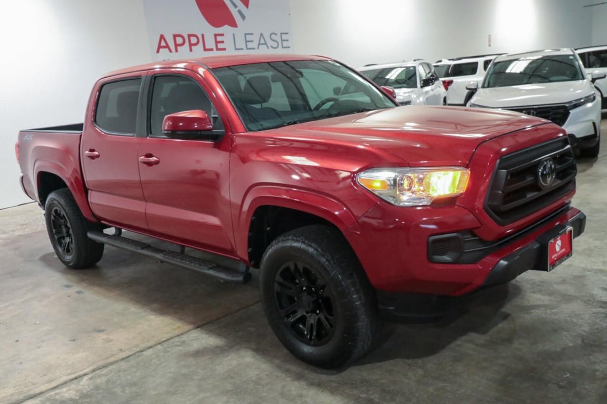 Used 2022 Toyota Tacoma SR w/ SR Convenience Package RWD image 5
