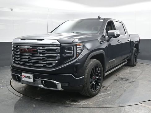 Used 2023 GMC Sierra 1500 Denali w/ Denali Reserve Package image 8