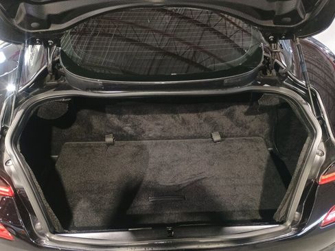 Used 2014 Aston Martin Vanquish Coupe image 49