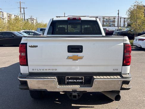 Used 2017 Chevrolet Silverado 2500 LTZ w/ Duramax Plus Package AWD/4WD image 4