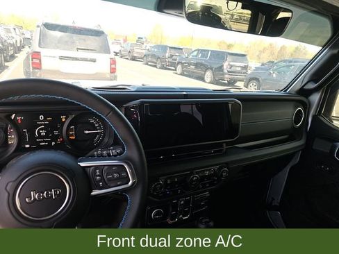 Used 2024 Jeep Wrangler High Altitude image 19