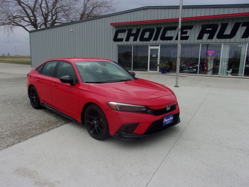 Used 2022 Honda Civic Sport image 1