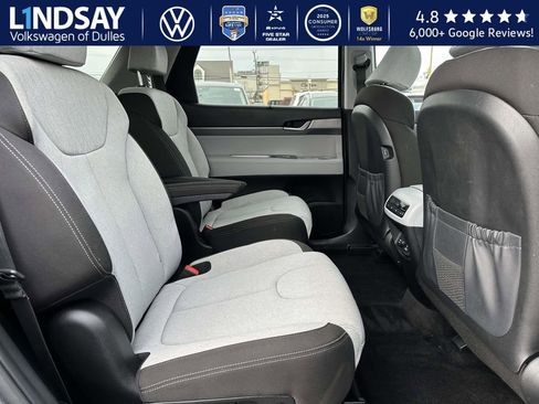 Used 2020 Hyundai Palisade SEL w/ Convenience Package image 12