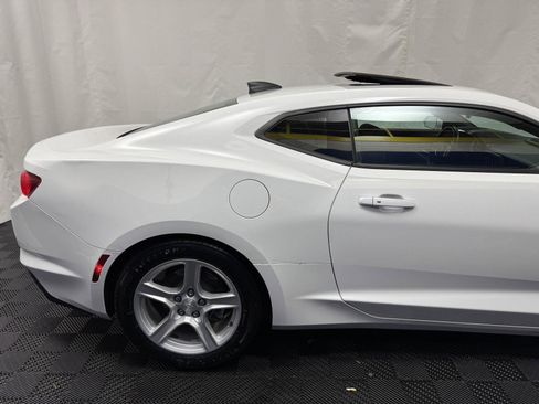 Used 2023 Chevrolet Camaro LT image 11