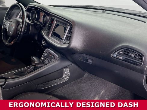 Used 2022 Dodge Challenger R/T image 20