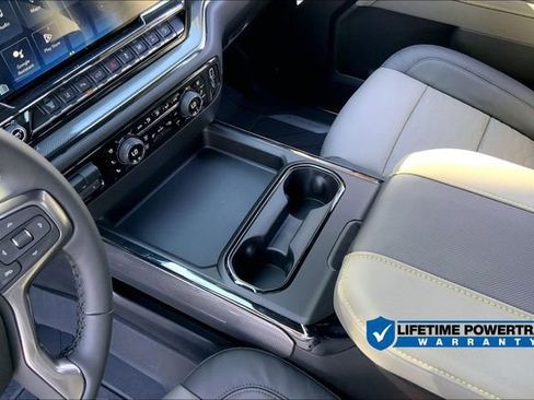 New 2026 Chevrolet Silverado 2500 ZR2 image 9