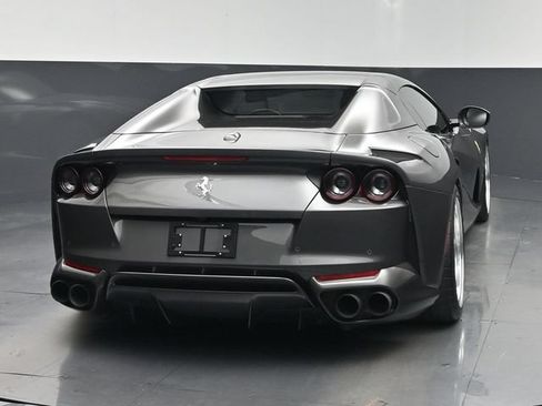 Used 2023 Ferrari 812 GTS RWD image 11