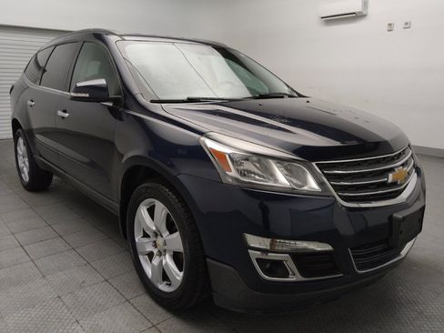 Used 2017 Chevrolet Traverse LT w/ Style and Technology Package AWD/4WD image 13