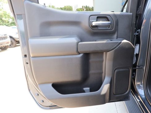 Used 2021 Chevrolet Silverado 1500 Custom AWD/4WD image 22