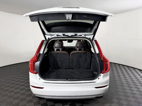 Used 2019 Volvo XC90 T6 Momentum w/ Advanced Package image 13