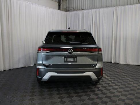 New 2025 Volkswagen Tiguan S FWD image 22