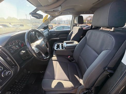 Used 2018 Chevrolet Silverado 1500 LT image 20