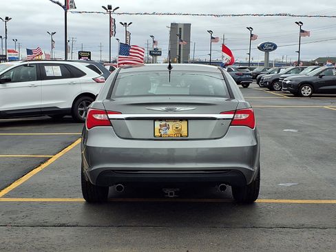 Used 2012 Chrysler 200 S image 21
