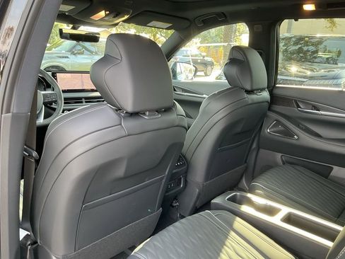 New 2026 INFINITI QX60 Autograph image 28