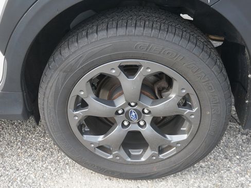 Used 2023 Subaru Crosstrek 2.5i Sport AWD/4WD image 9