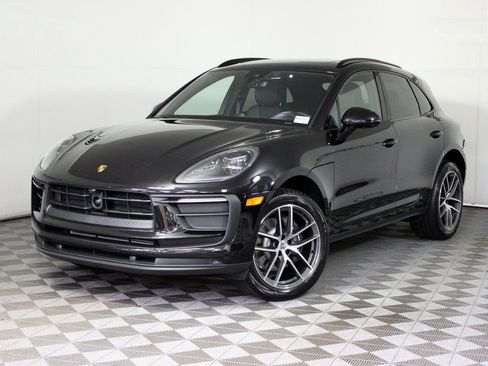 Certified 2026 Porsche Macan image 1