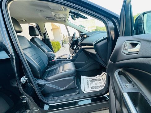 Used 2014 Ford Escape Titanium w/ Equipment Group 401A FWD image 24
