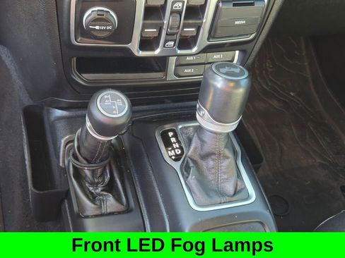 Used 2020 Jeep Wrangler Unlimited Sahara image 16