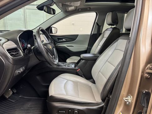 Used 2019 Chevrolet Equinox Premier image 13