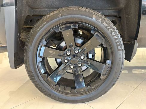 Used 2017 Chevrolet Silverado 1500 LT image 47