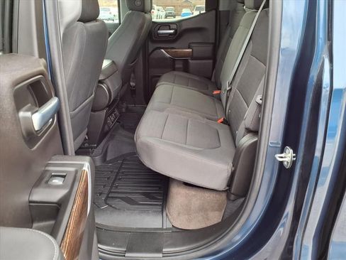 Used 2020 GMC Sierra 1500 SLE w/ SLE Value Package image 22