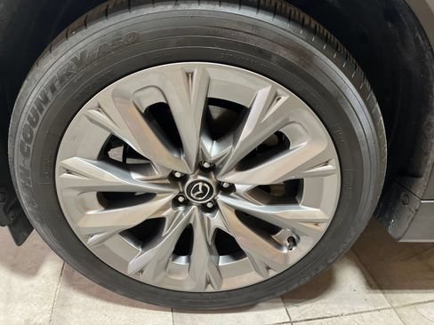 Used 2026 MAZDA CX-90 3.3 Turbo w/ Premium Plus Pkg AWD/4WD image 9