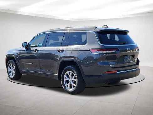 Used 2022 Jeep Grand Cherokee L Limited RWD image 5