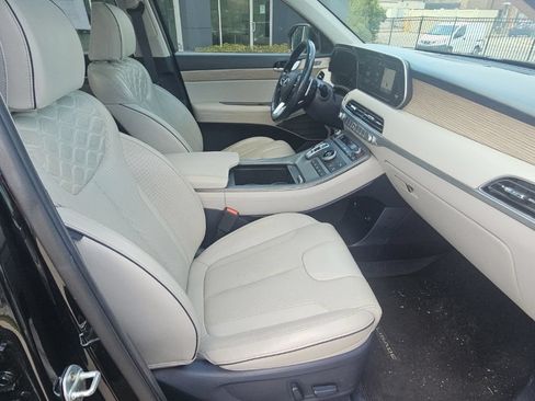 Used 2021 Hyundai Palisade Limited FWD image 22